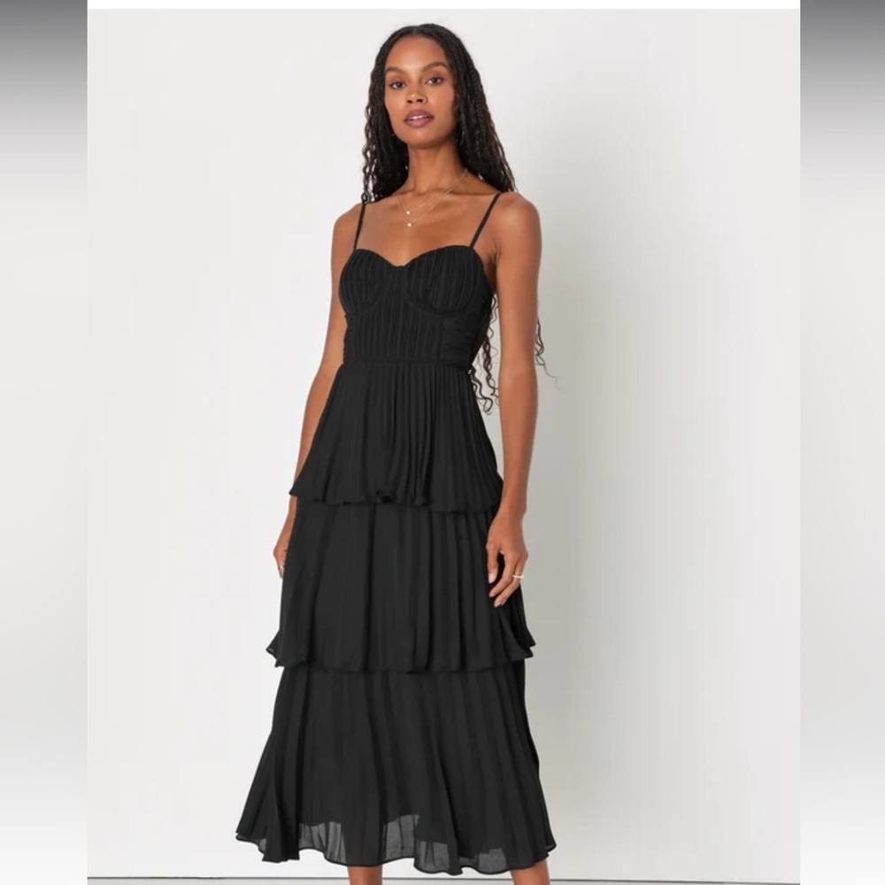 Cascading Crush Black Tiered Bustier Midi Dress
Lulus